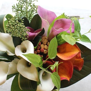 Calla Clutch Style Bouquet